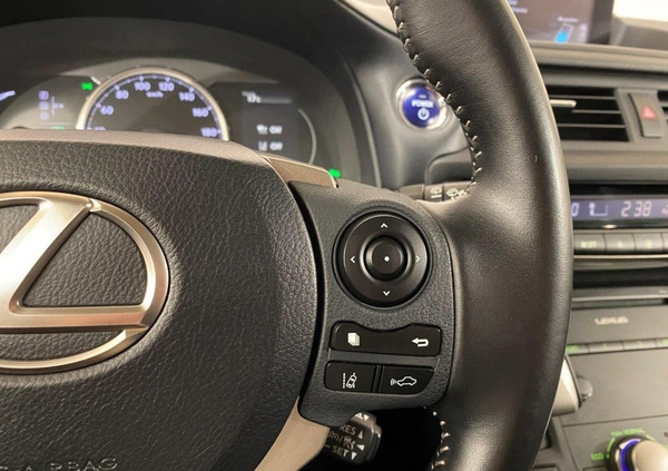 Lexus CT cena 89900 przebieg: 157002, rok produkcji 2020 z Poznań małe 172